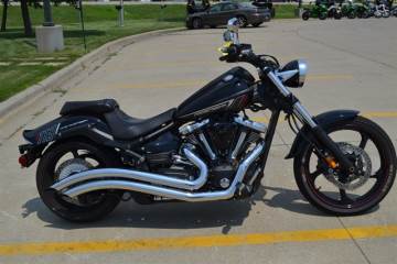 2015 YAMAHA RAIDER