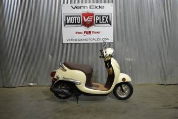 2018 HONDA METROPOLITAN