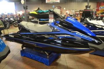 2018 YAMAHA VX DELUXE