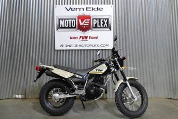 2018 YAMAHA TW200