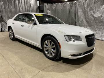 2017 CHRYSLER 300