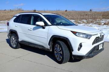 2020 TOYOTA RAV4