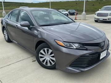 2020 TOYOTA CAMRY