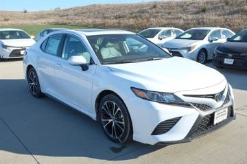 2020 TOYOTA CAMRY