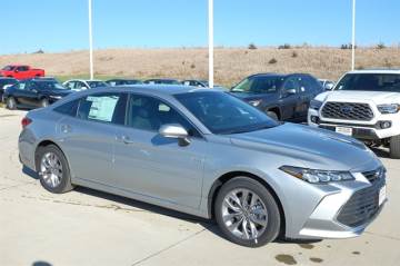 2021 TOYOTA AVALON