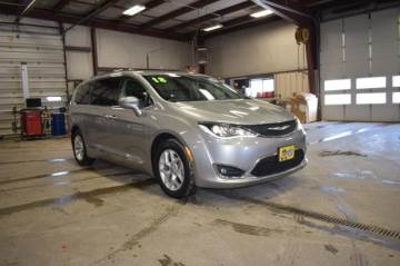 2018 CHRYSLER PACIFICA