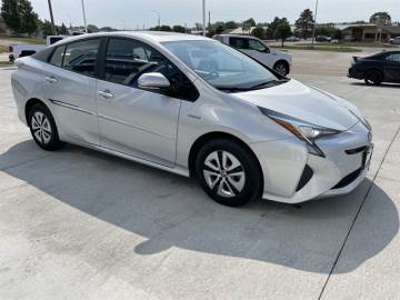 2018 TOYOTA PRIUS
