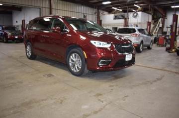 2022 CHRYSLER PACIFICA