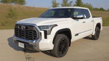 2023 TOYOTA TUNDRA