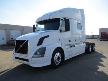 2013 VOLVO VNL64T730