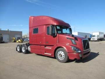 2016 VOLVO VNL64T730