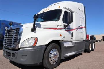 2015 FREIGHTLINER CASCADIA 125