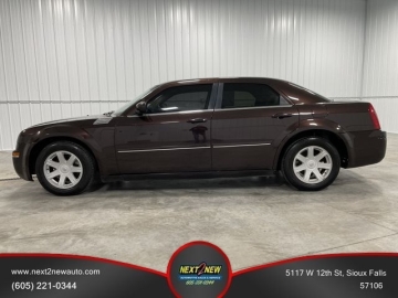 2005 CHRYSLER 300