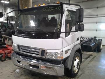 2007 FORD LCF