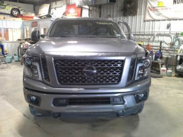 2019 NISSAN TITAN XD
