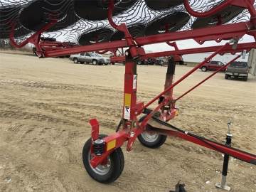 2016 MASSEY-FERGUSON 1510