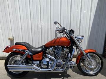 2004 HONDA VTX 1800C