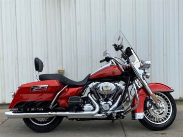 2013 HARLEY DAVIDSON FLHR ROAD KING