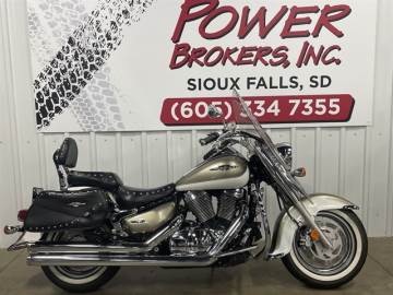 2009 SUZUKI BOULEVARD C90T