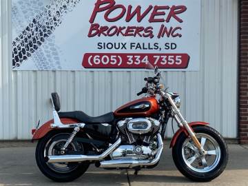 2011 HARLEY DAVIDSON SPORTSTER 1200C