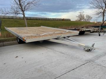 2006 YACHT CLUB 8X10 SNOWMOBILE TRAILER