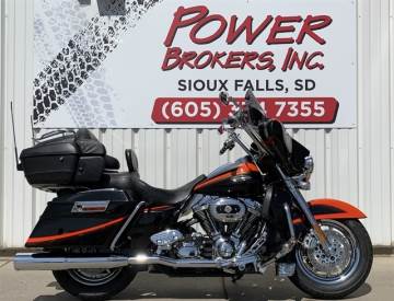2007 HARLEY DAVIDSON FLHTCUSE SCREAMIN EAGLE ULTRA CLASSIC