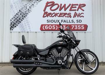 2014 VICTORY VEGAS 8 BALL