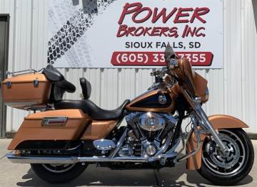 2008 HARLEY DAVIDSON FLHX - STREET GLIDE