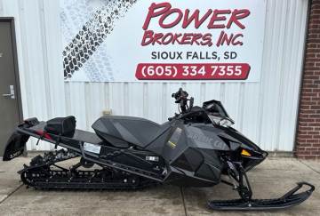 2013 ARCTIC CAT M8 LIMITED 153