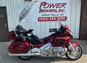 2005 HONDA GL1800