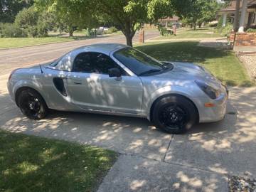 2002 TOYOTA MR2 SPYDER