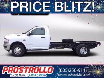 2020 RAM CHASSIS CAB