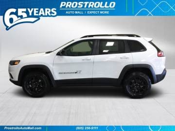 2022 JEEP CHEROKEE