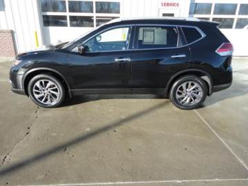 2016 NISSAN ROGUE