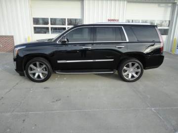 2016 CADILLAC ESCALADE