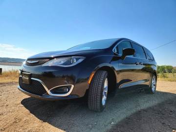 2018 CHRYSLER PACIFICA