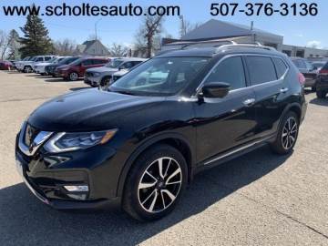 2017 NISSAN ROGUE