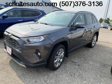 2019 TOYOTA RAV4