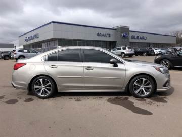 2018 SUBARU LEGACY