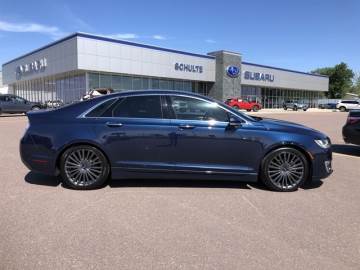 2017 LINCOLN MKZ