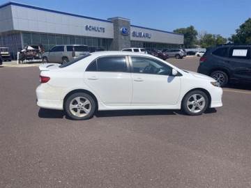 2013 TOYOTA COROLLA