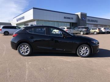 2016 MAZDA MAZDA3