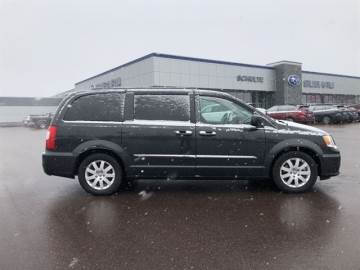 2012 CHRYSLER TOWN & COUNTRY