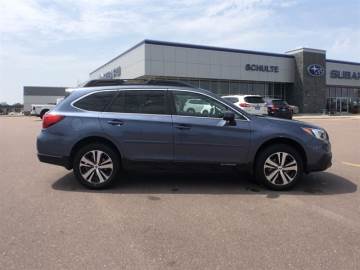 2017 SUBARU OUTBACK