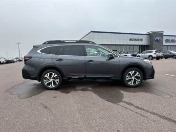 2021 SUBARU OUTBACK