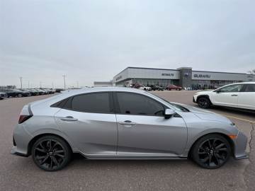 2017 HONDA CIVIC HATCHBACK