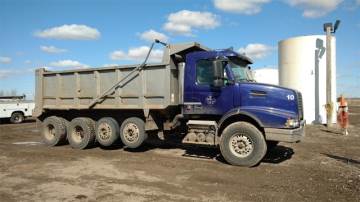 1999 FREIGHTLINER BUSINESS CLASS M2 112V
