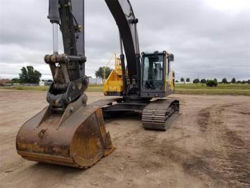 2016 VOLVO EC250EL
