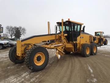 2009 VOLVO G946