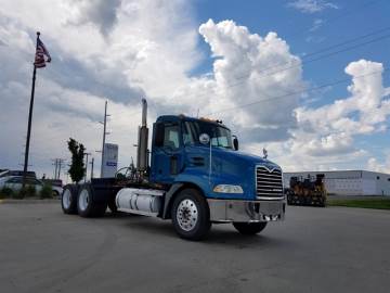 2007 MACK VISION CXN613